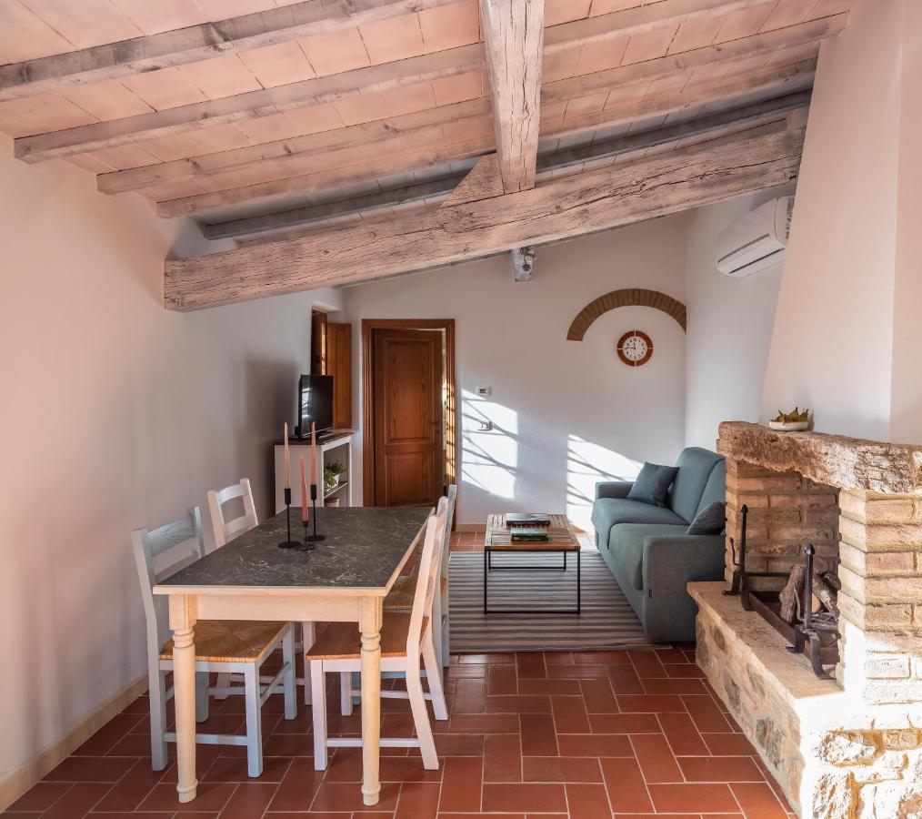 Casamoira Apartment Trequanda Bagian luar foto